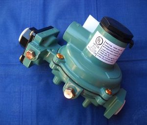 RE988TW - Regulator: 15KG 2 Stage 1/4"x1/2"