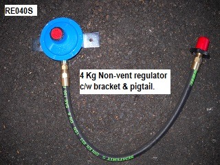 RE040S - Low Pressure Regulator with Bracket and Pigtail